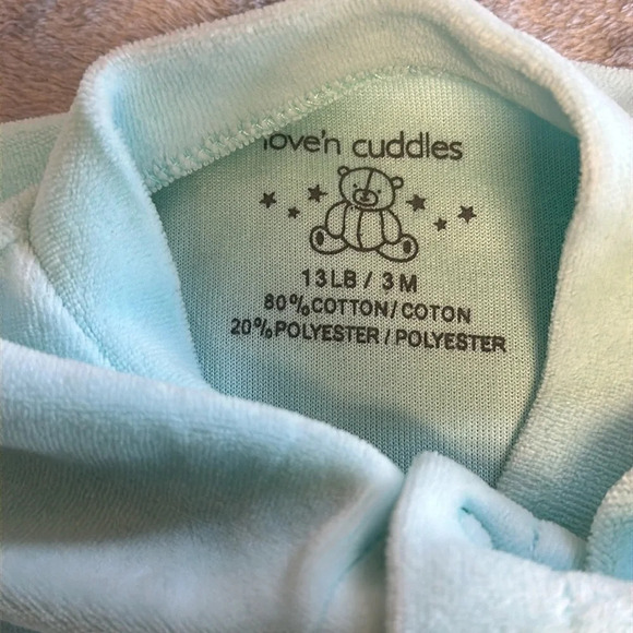 Love'n Cuddles - velour footed  sleeper. Size 3 months - Picture 3 of 4